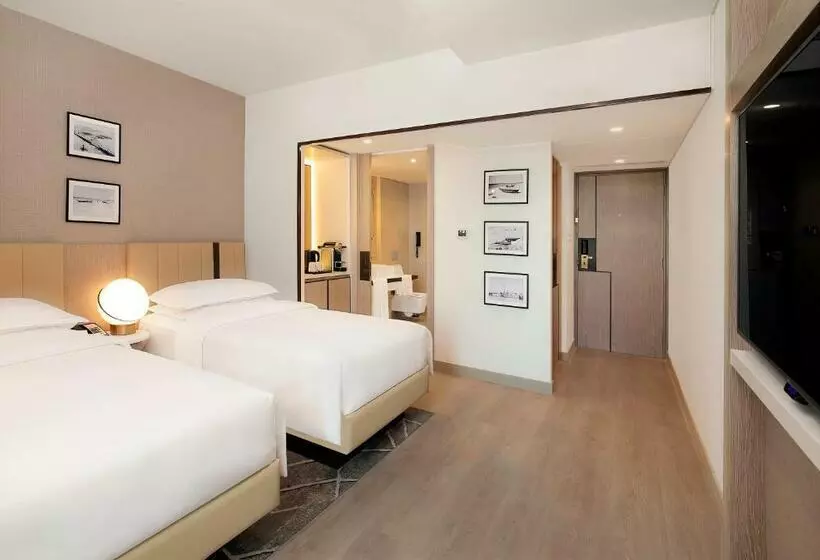 クラシックルーム, Sheraton Abu Dhabi Hotel & Resort