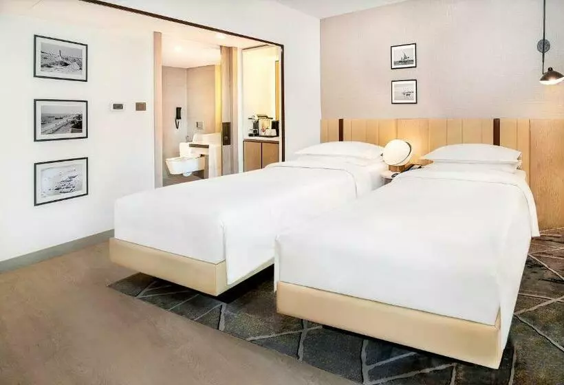 クラブルーム, Sheraton Abu Dhabi Hotel & Resort