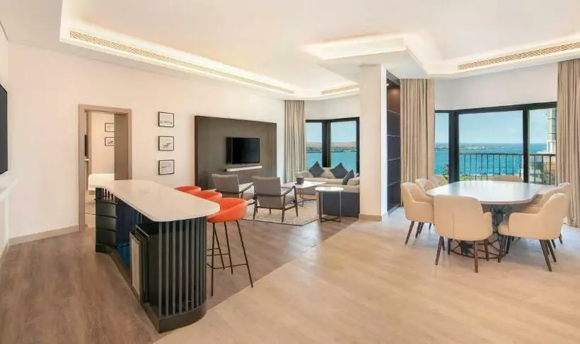 ２ベッドスイートルーム, Sheraton Abu Dhabi Hotel & Resort