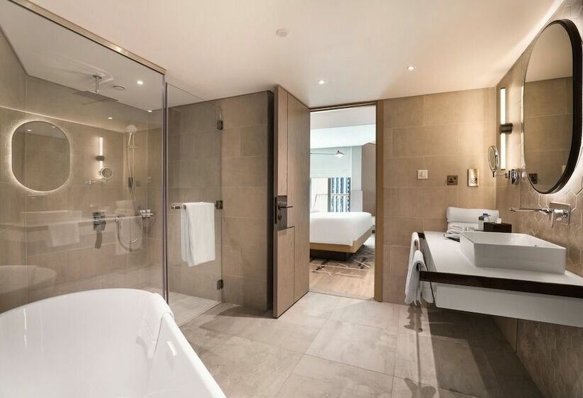 Люкс 2 Спальни, Sheraton Abu Dhabi Hotel & Resort