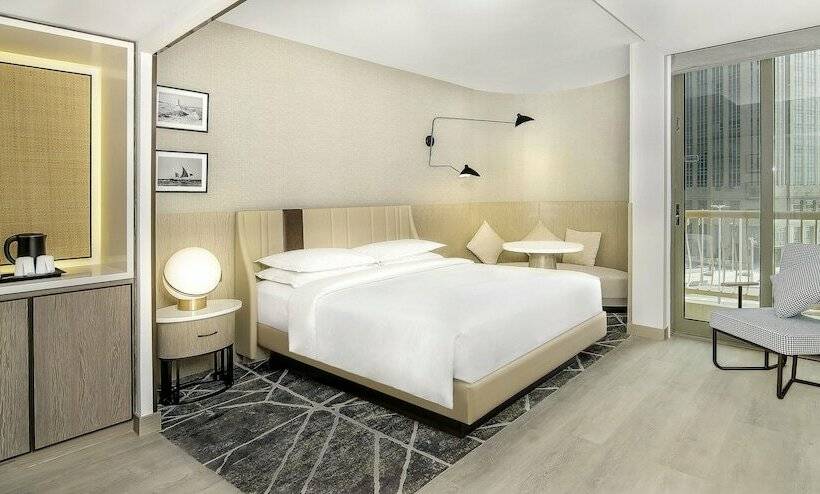 Номер Классика Двуспальная Кровать, Sheraton Abu Dhabi Hotel & Resort