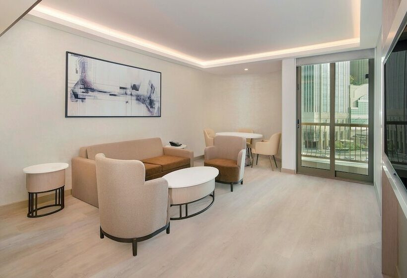 Президентский Люкс, Sheraton Abu Dhabi Hotel & Resort