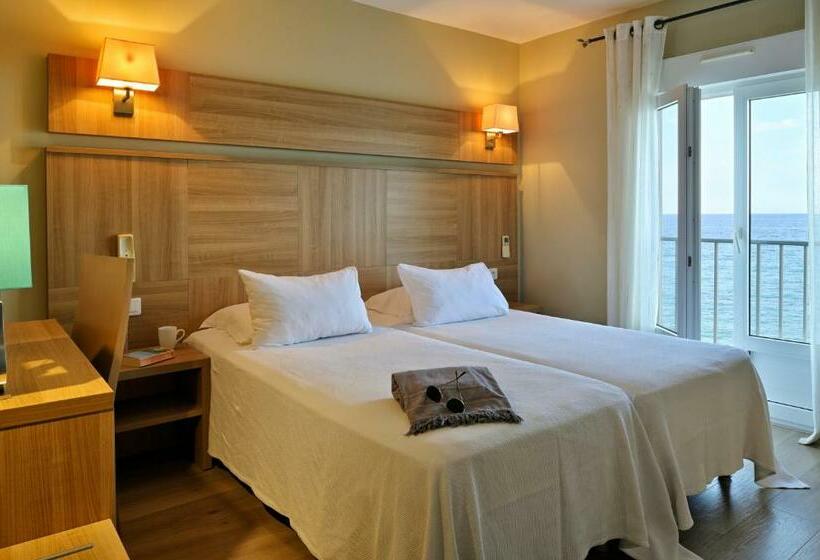 스탠다드 룸 바다 전망, Beau Rivage