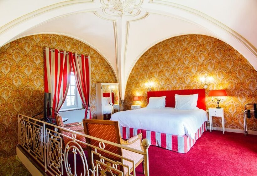 套房, Chateau D Ige