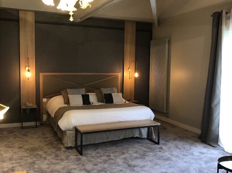 디럭스 룸, Chateau Du Clos De La Ribaudiere   Teritoria