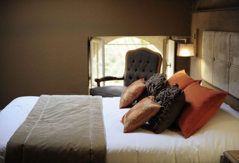 컴포트 룸, Chateau Du Clos De La Ribaudiere   Teritoria