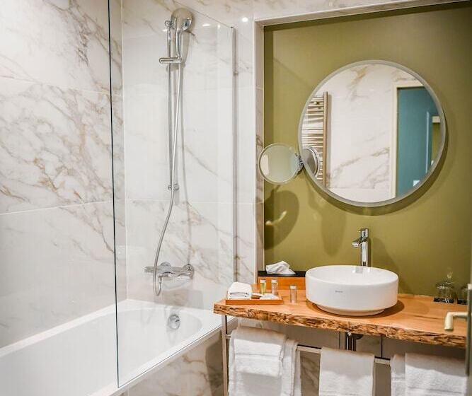 컴포트 룸, Chateau Du Clos De La Ribaudiere   Teritoria