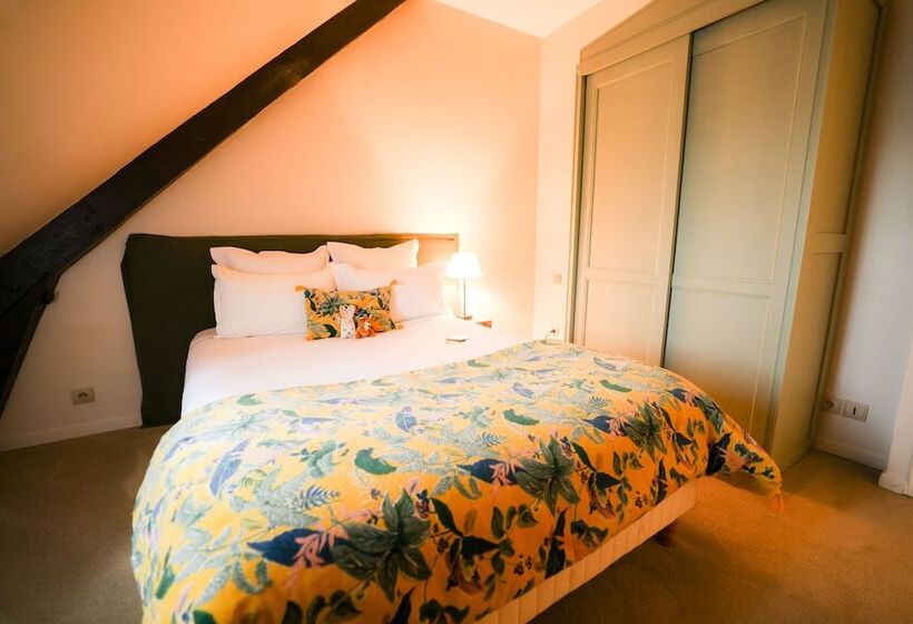 패밀리 룸, Château De Fontanges