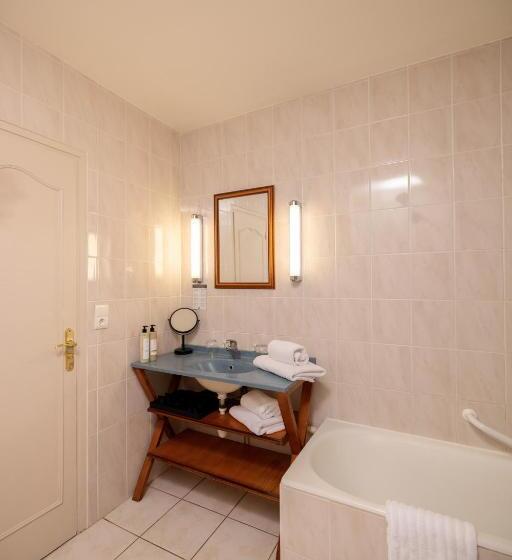 패밀리 룸, Château De Fontanges