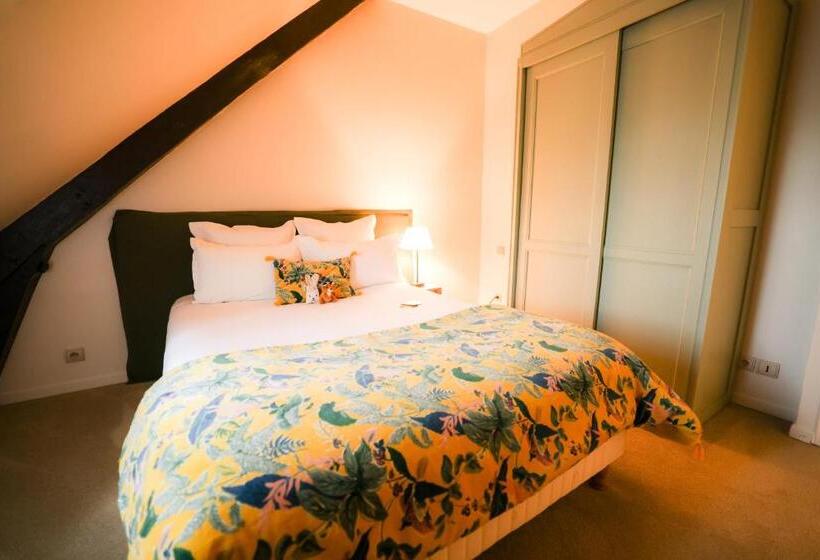 패밀리 룸, Château De Fontanges