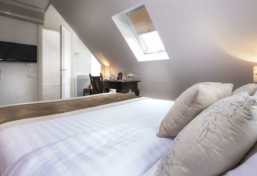 スイート, Cluny Square