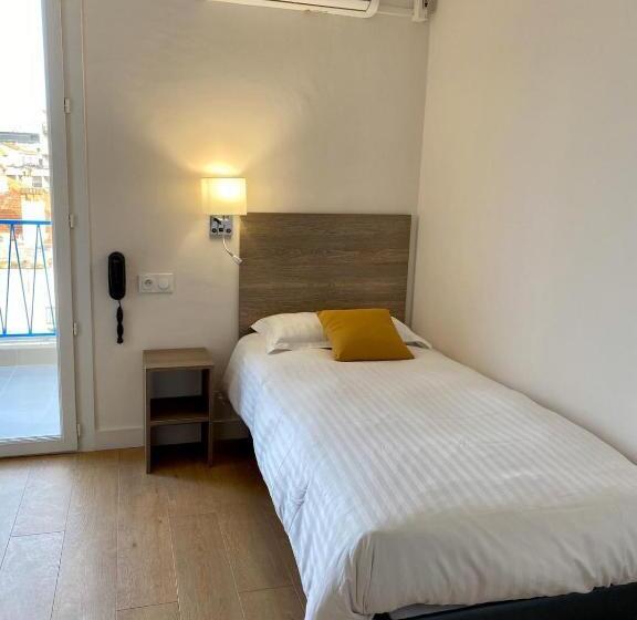 Номер Economy Индивидуальный, Courbet