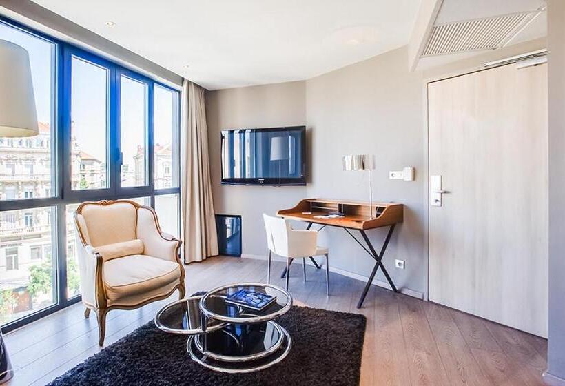 Полулюкс, De France