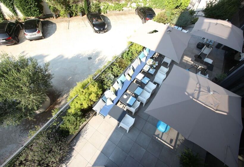 Классический Номер, De France