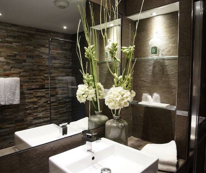 Номер Superior, De France