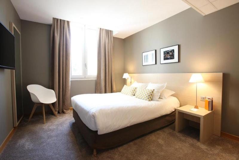 Классический Номер, De France