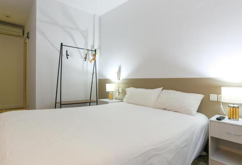 חדר סטנדרט, Du Clocher