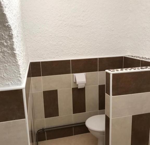 חדר סופריור, Du Clocher