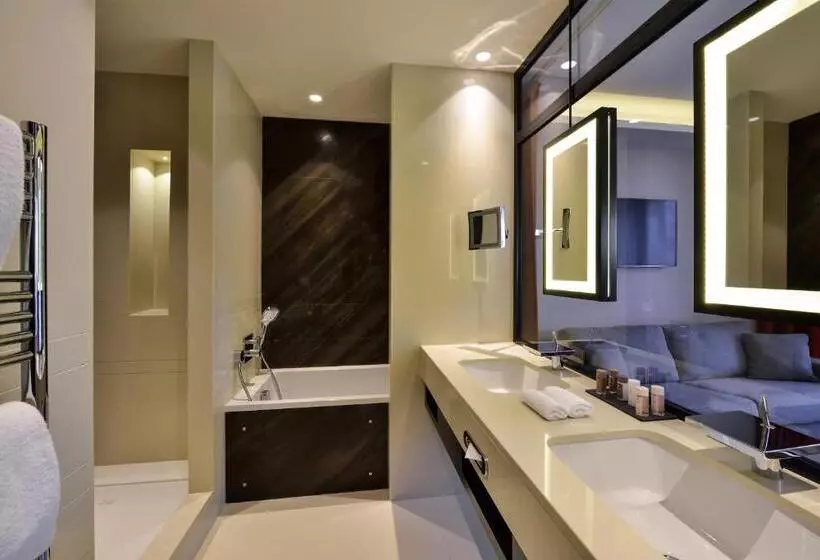 اتاق لوکس با تخت بزرگ, Grand Hotel La Cloche Dijon   Mgallery