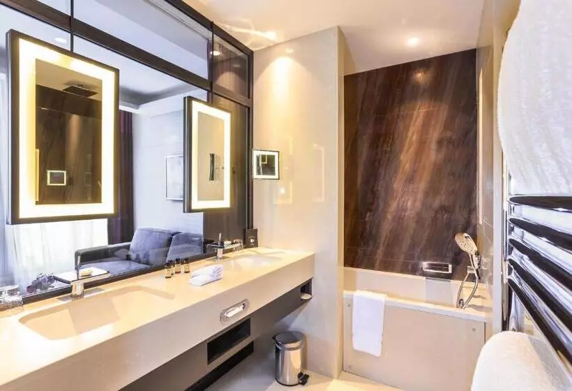 اتاق لوکس, Grand Hotel La Cloche Dijon   Mgallery