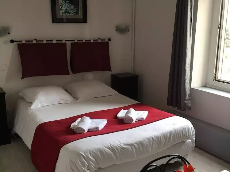 Quarto Estandar, Hostellerie De La Source