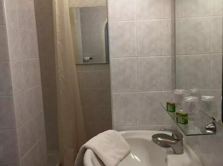 Quarto Triplo Estandar, Hostellerie De La Source