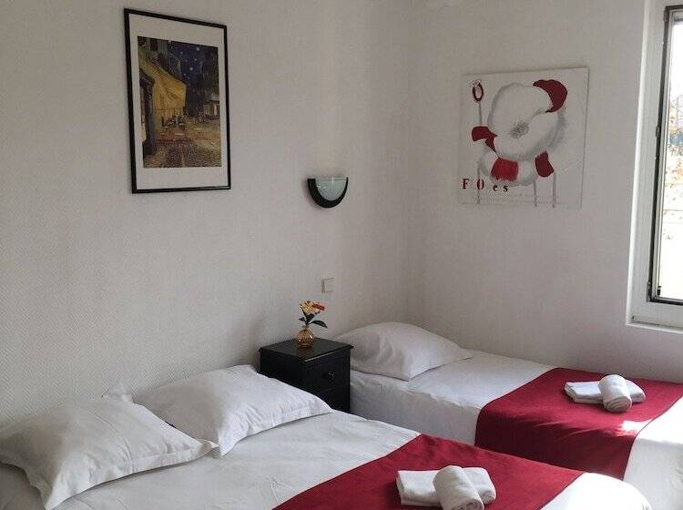 スタンダードトリプルルーム, Hostellerie De La Source