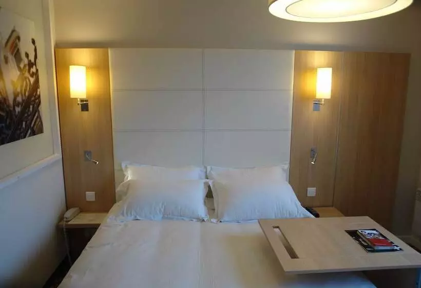スタンダードルーム, Ibis Styles Chinon