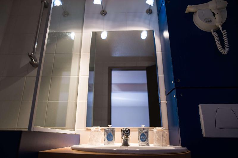 חדר סטנדרט, Kyriad Orthez