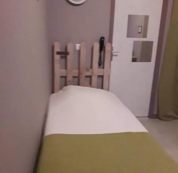 Standard Enkeltværelse, Le Beauregard