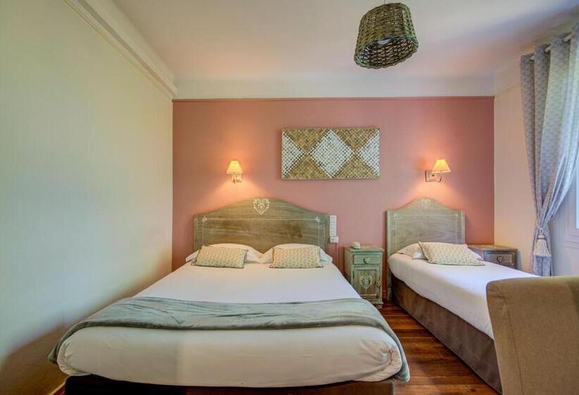 スタンダードトリプルルーム, Logis Hotel Le Blason De Provence