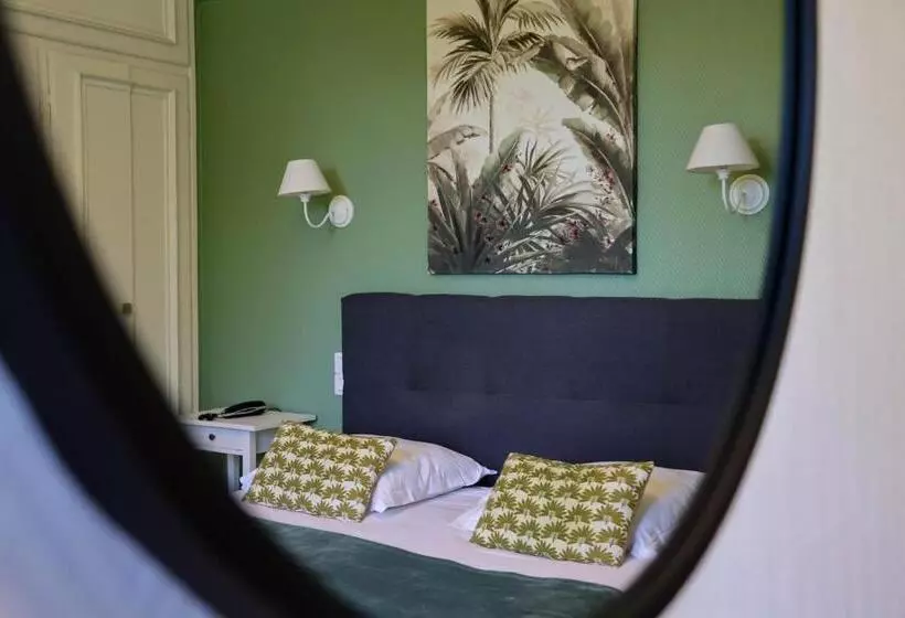スタンダードトリプルルーム, Logis Hotel Le Blason De Provence
