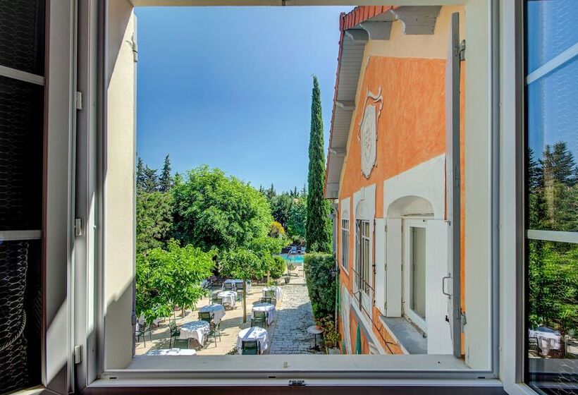 スーペリアールーム, Logis Hotel Le Blason De Provence