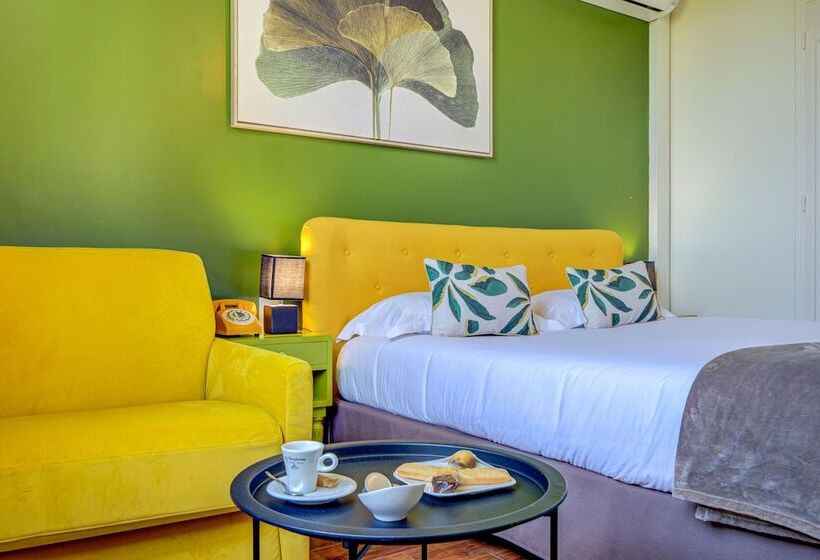 スーペリアールーム, Logis Hotel Le Blason De Provence