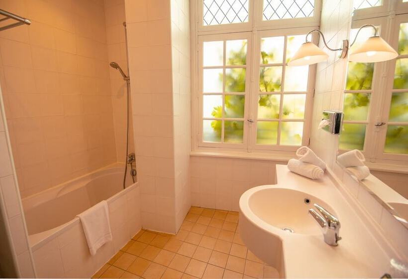 اتاق کلاسیک, Hôtel Le Donjon   Cœur De La Cité Médiévale