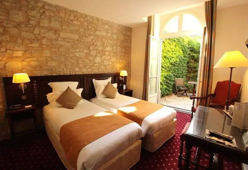 スーペリアールーム, Hôtel Le Donjon   Cœur De La Cité Médiévale