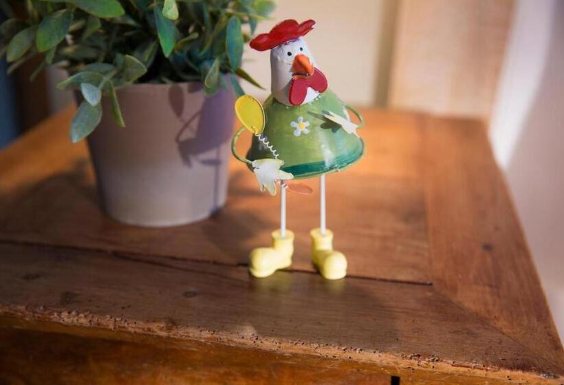 スーペリアールーム, Le Petit Chomel