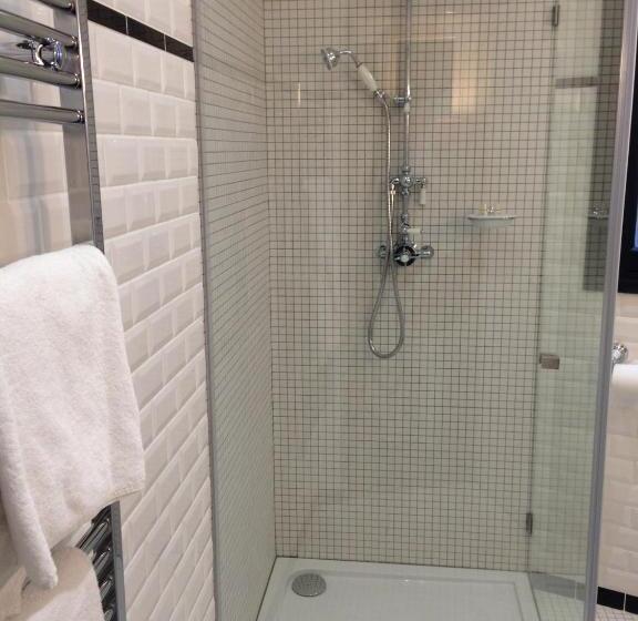 デラックスルーム, Le Petit Chomel