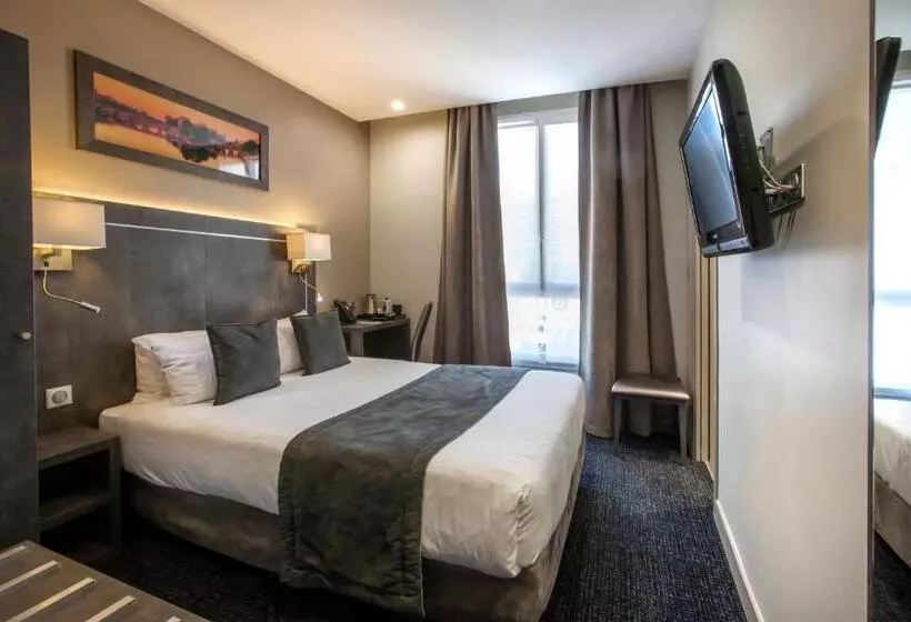 اتاق استاندارد یک نفره, Paris Italie