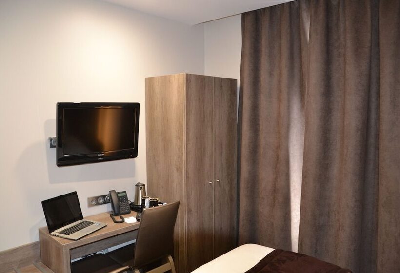 اتاق استاندارد, Paris Italie