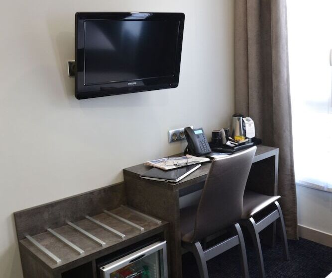 Chambre Supérieure, Paris Italie