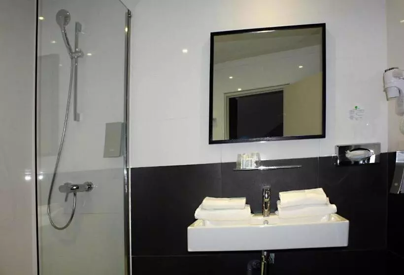 Perhehuone, Best Western Hotel Acadie Paris Nord Villepinte