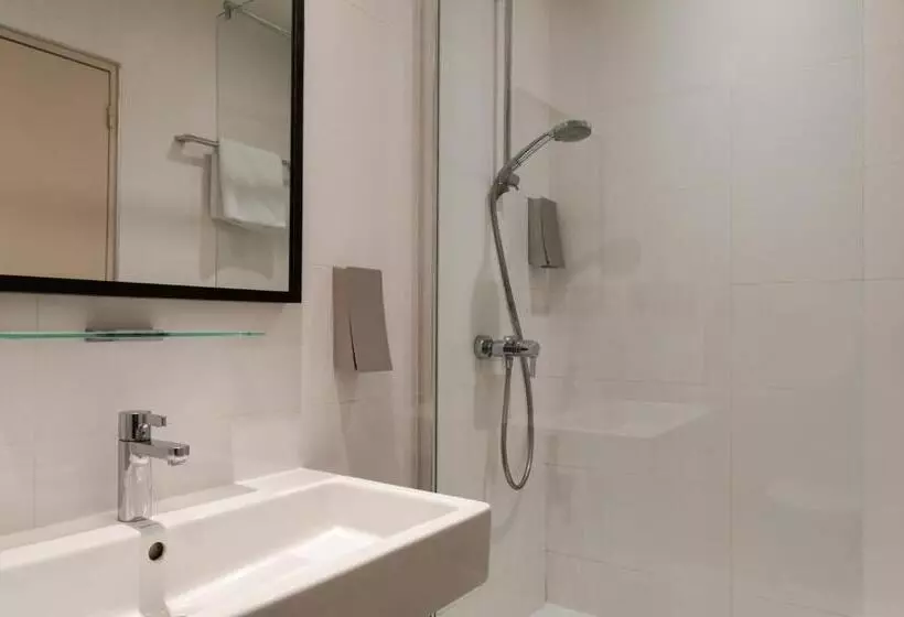 Perhehuone, Best Western Hotel Acadie Paris Nord Villepinte