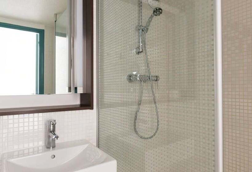 חדר קומפורט, The Originals City, Hôtel Le Gayant, Douai