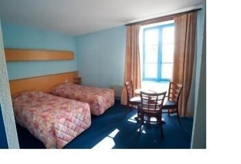 スタンダードトリプルルーム, Citotel Le Commerce