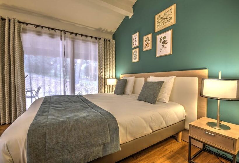 חדר משפחתי, Best Western Domaine De Roquerousse