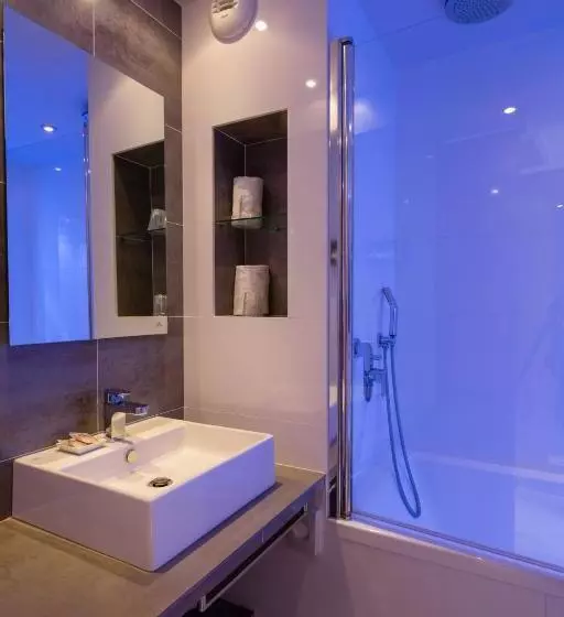 اتاق سوپریور, Best Western Plus Le Lavarin