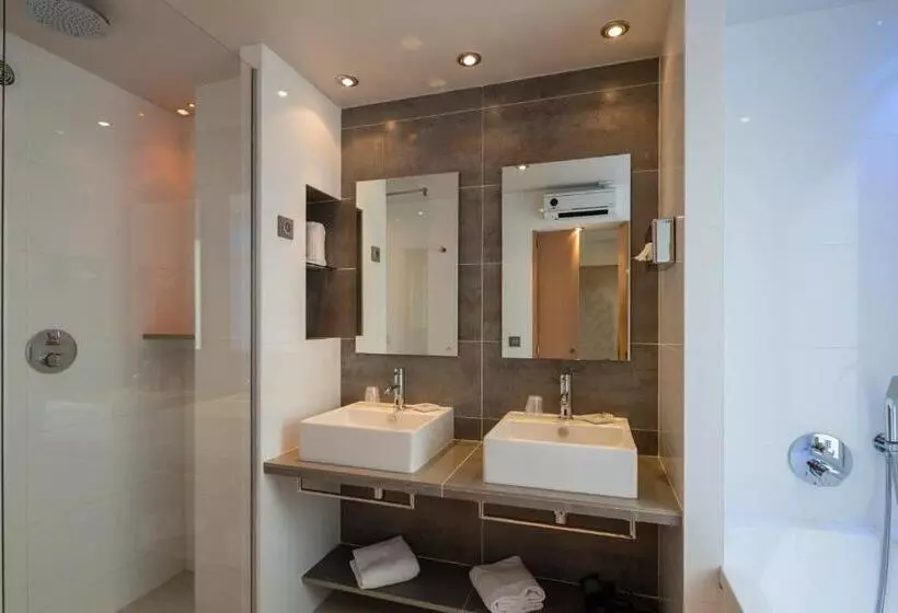 اتاق اجرایی, Best Western Plus Le Lavarin
