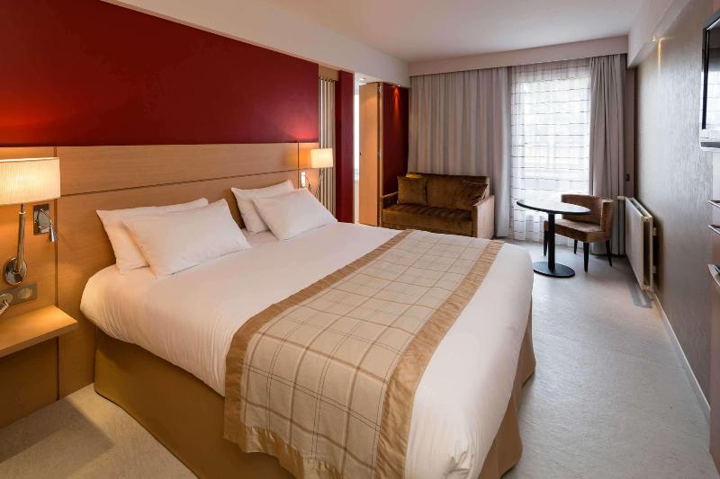 اتاق اجرایی با تخت بزرگ, Best Western Plus Le Lavarin