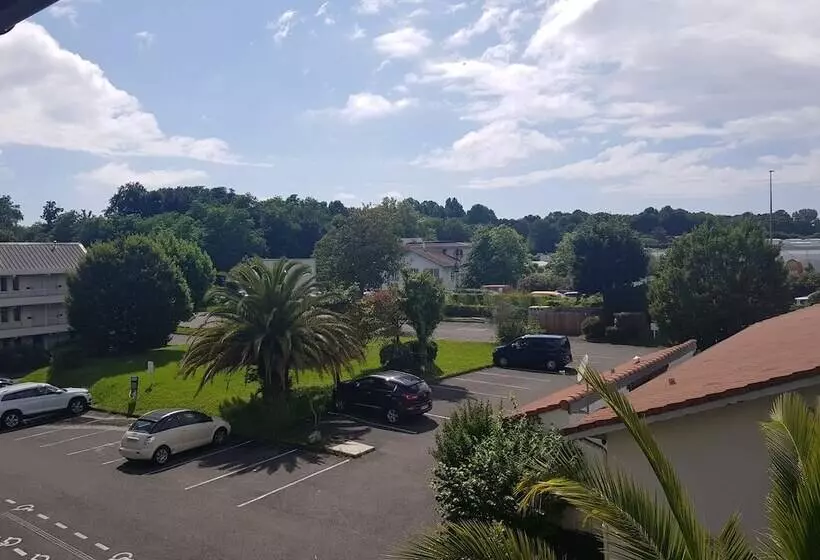 Standard-huone Parivuode, Campanile Biarritz